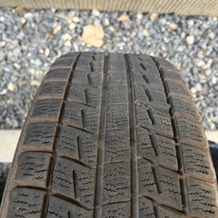205/70R15 スタッドレスタイヤ 4本セット
の画像