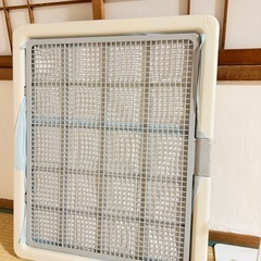 【ペット用品】ペット用トイレ&水飲みセットの画像