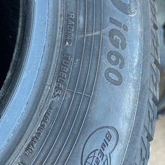 横浜タイヤ　アイスガードiG60 2022年末製　バリ山ですの画像