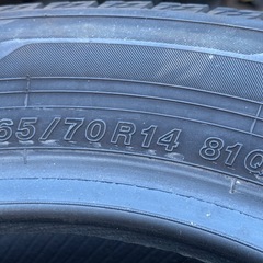 横浜タイヤ　アイスガードiG60 2022年末製　バリ山ですの画像