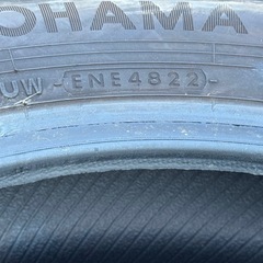 横浜タイヤ　アイスガードiG60 2022年末製　バリ山ですの画像