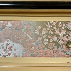 鎌倉彫和箪笥の画像