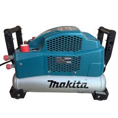 マキタ　makita　 エアーコンプレッサー　AC461XLH ブルー　11L　高圧4口　動作確認済みの画像