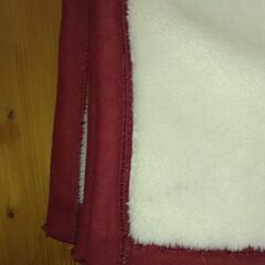 毛布　白×赤の画像