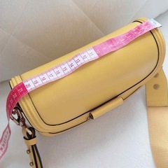 Charles & Keith（チャールズ＆キース）のバッグの画像