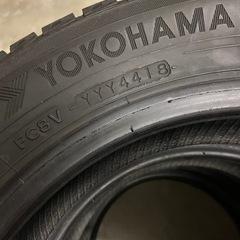 14インチスタッドレスタイヤ4本セットの画像