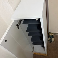 シューズボックス　　　下駄箱の画像