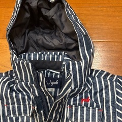 ほぼ新品　yukスキーウェア 120 ストライプ 手袋付きの画像