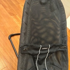 美品　ベビービョルン　バウンサー　黒メッシュの画像