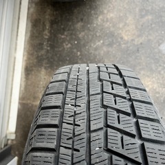 パッソ　ヴィッツ　コンパクトカー用　スタッドレスタイヤ　アルミホイール4本の画像