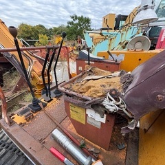 丸車部品取り　Hanix N30 日産　バックホーの画像