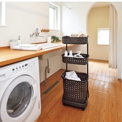 ランドリーバスケット３段の画像