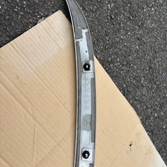 URS206 207 200系マジェスタ　トヨタ純正リアトランクスポイラーの画像