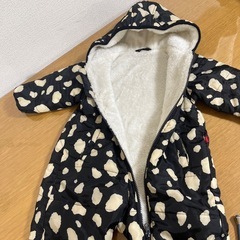 futafuta 黒地に白の水玉ロンパース 80cmの画像
