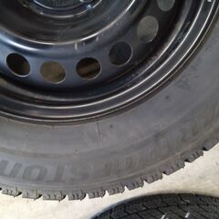 2023年36週製造 ブリジストンvrx2 175/70r14スタッドレスタイヤ の画像