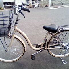 26インチ　キレイ♪　内装3段変速　LEDライト　CARGの画像