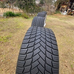 ベンツにて使用　スタッドレス　245/45/18の画像