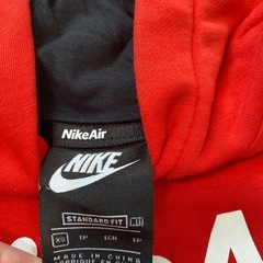 NIKE 120センチくらいパーカーの画像