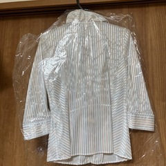 イタリア製　ブランドシャツ　クリーニング済みの画像