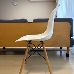 イームズチェア2脚セットの画像