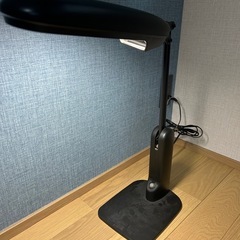 デスクライト替えライト付きの画像