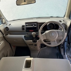 4WD車　内装綺麗　NBOXの画像