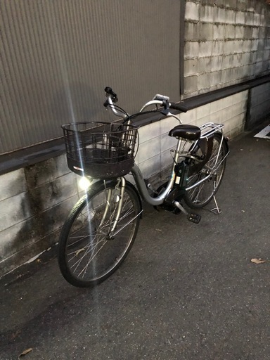 【京都発】京の楽チャリ　ヤマハ　電動アシスト自転車　銀色　パスwith 2017年モデル