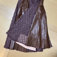 モニーレスカート　茶　レース革　の画像