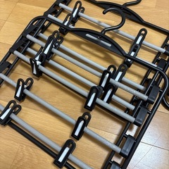 ニトリ　4段スカート・ズボンハンガー　4点の画像