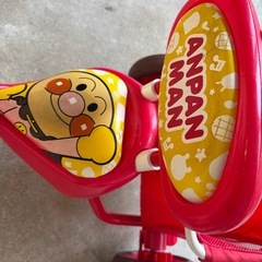 アンパンマン　三輪車の画像