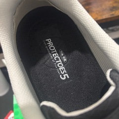 【新品】ミドリ安全　安全靴の画像