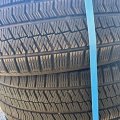 冬タイヤー5本の画像