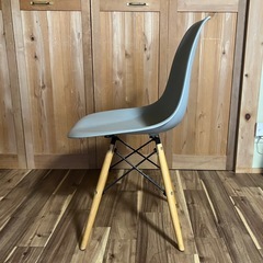 イームズ DSW リプロダクトチェア（グレー）の画像