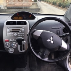 三菱トッポT ターボパールホワイトの画像