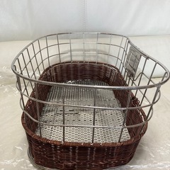 自転車前カゴの画像