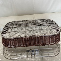 自転車前カゴの画像