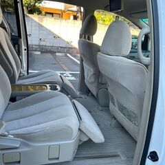 トヨタ  エスティマ  2027年4月まで車検の画像