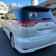 トヨタ  エスティマ  2027年4月まで車検の画像