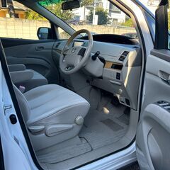 トヨタ  エスティマ  2027年4月まで車検の画像