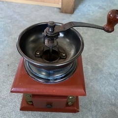 🎵コーヒーミル　4回のみ使用🎵の画像