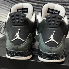 Air Jordan 4 Retro "Fear"
の画像