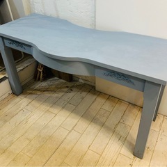 アンティーク おしゃれ テーブルの画像