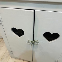 アンティーク　カップボード　おしゃれの画像