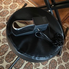 【無料・ジャンク】電子ピアノ 88鍵盤 ペダル・椅子・スタンド付き（引き取り限定）の画像