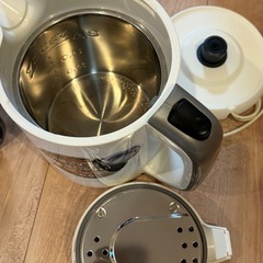 電気ケトルの画像
