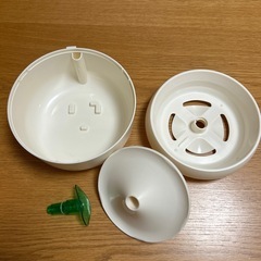 フィルター付き GEX 
ピュアクリスタル ニャーロ 1L 猫用 オフホワイト  の画像