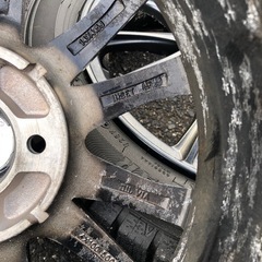 スタッドレスタイヤ4本の画像