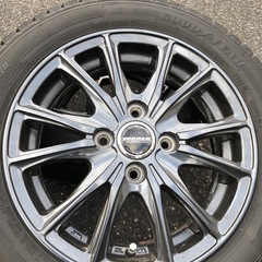 スタッドレスタイヤ4本の画像