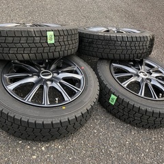 スタッドレスタイヤ4本の画像