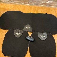 MINIシートカバーと眼鏡収納ケースの画像